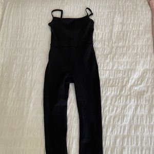 Black Aritiza divinity jumpsuit, never worn, size XXS